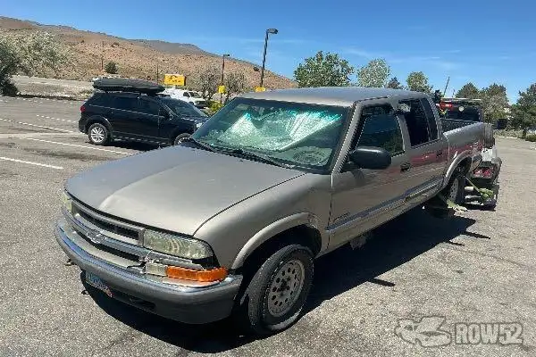 Photo of 2002 Chevrolet S10 Pickup