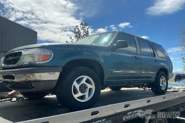 Photo of 1996 Ford Explorer