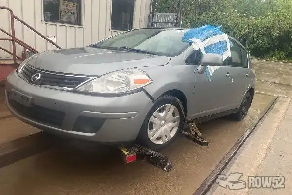 Photo of 2010 Nissan Versa