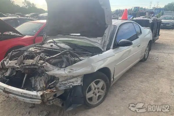 Photo of 2003 Chevrolet Monte Carlo