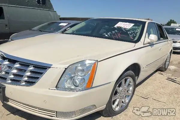 Photo of 2008 Cadillac DTS