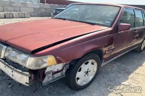 Photo of 1997 Volvo 960