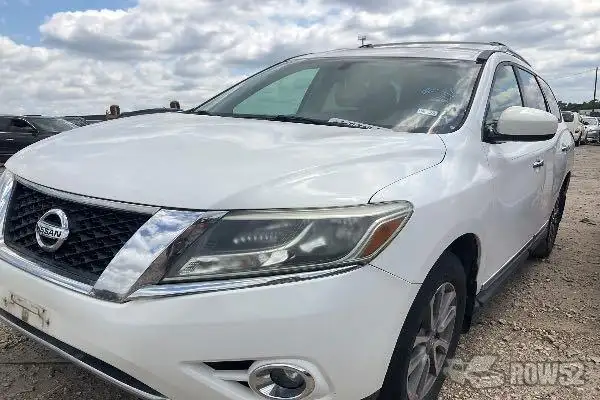 Photo of 2013 Nissan Pathfinder