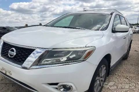 Photo of 2013 Nissan Pathfinder