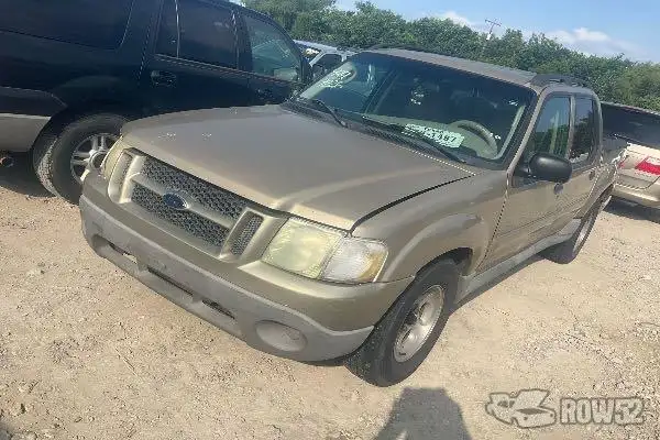 Photo of 2003 Ford Explorer Sport Trac