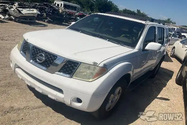 Photo of 2006 Nissan Pathfinder