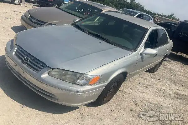 Photo of 2001 Toyota Camry