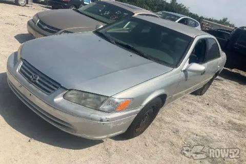 Photo of 2001 Toyota Camry