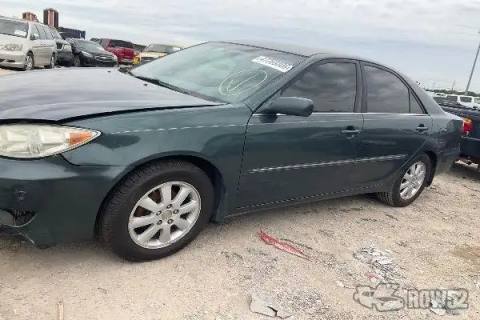 Photo of 2005 Toyota Camry