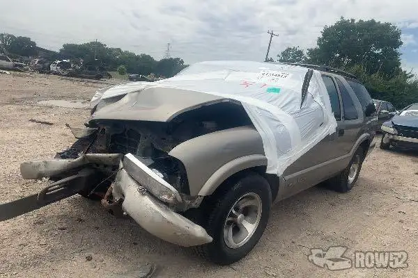 Photo of 2000 Chevrolet Blazer