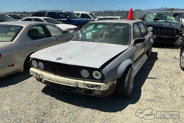 Photo of 1989 BMW 3-Series