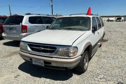 Photo of 1998 Ford Explorer