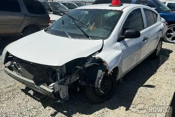 Photo of 2012 Nissan Versa