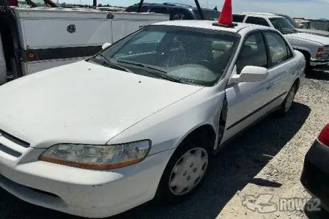 Photo of 2000 Honda Accord