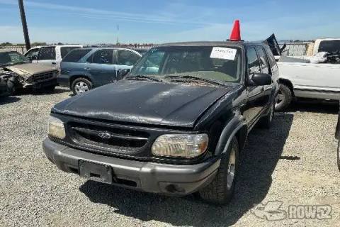 Photo of 2000 Ford Explorer