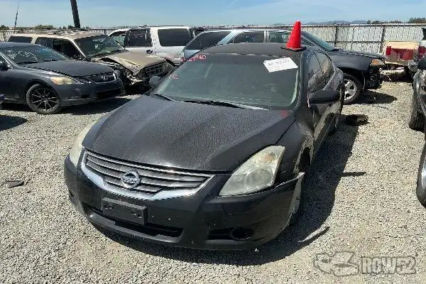 Photo of 2011 Nissan Altima
