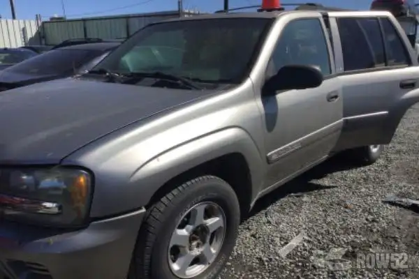 Photo of 2002 Chevrolet Trailblazer