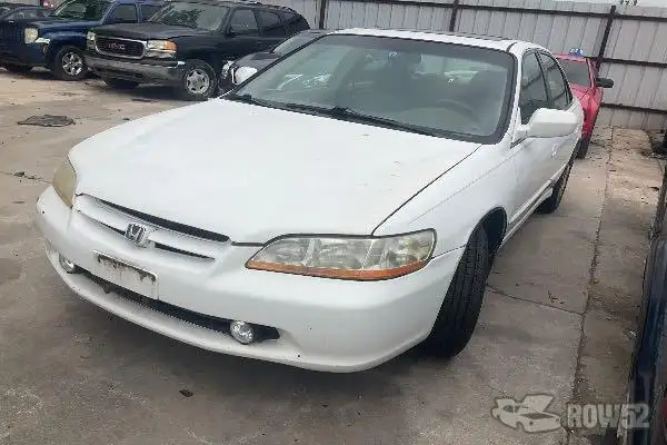 Photo of 1999 Honda Accord