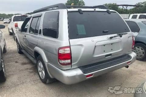 Photo of 2003 Nissan Pathfinder