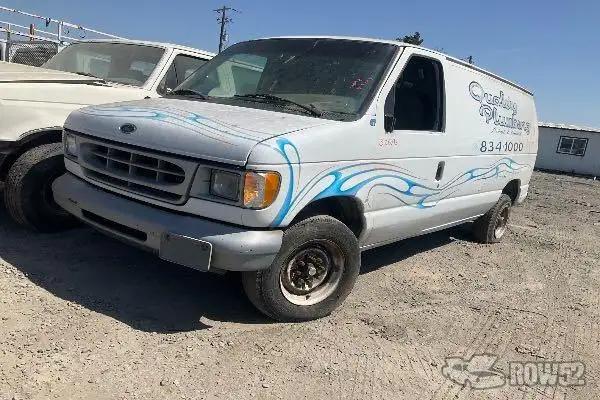 Photo of 1999 Ford Econoline