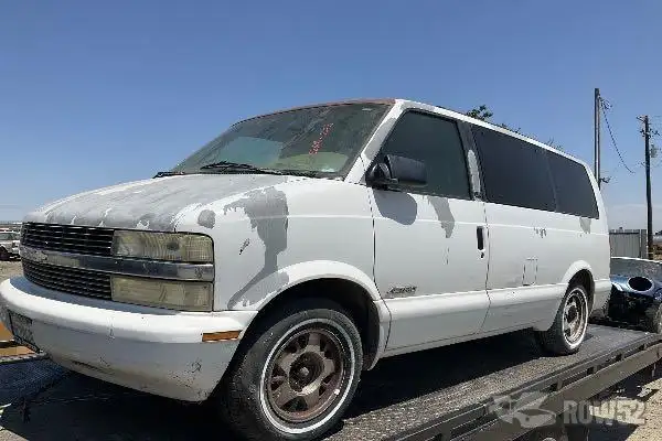 Photo of 1997 Chevrolet Astro