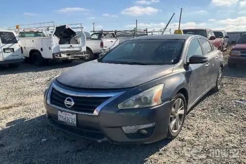 Photo of 2013 Nissan Altima