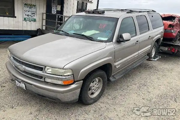 Photo of 2000 Chevrolet Suburban