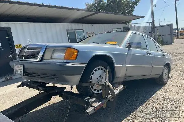 Photo of 1993 Mercedes-Benz 190