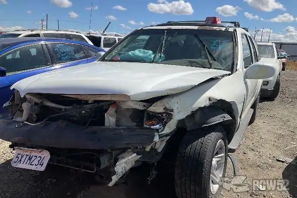 Photo of 2003 Nissan Pathfinder