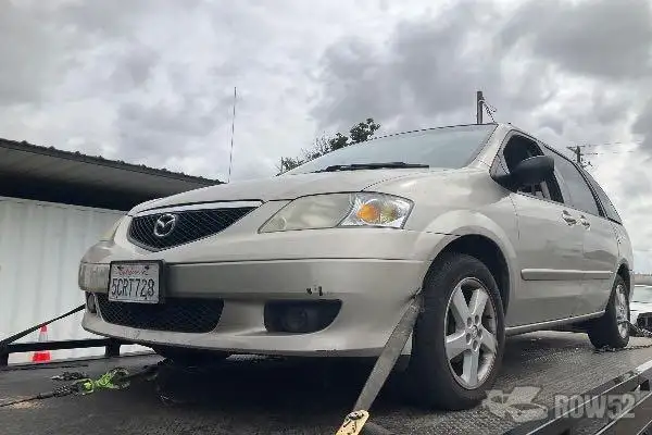 Photo of 2003 Mazda MPV