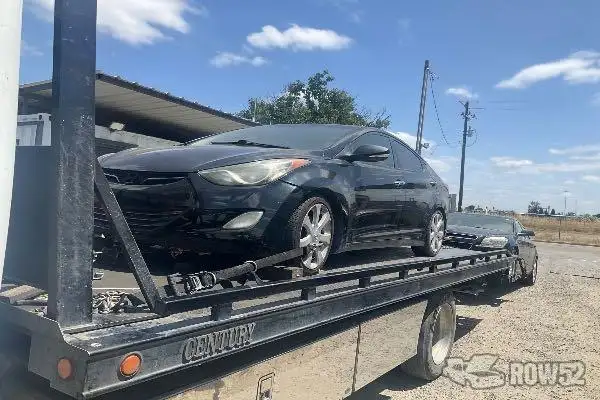 Photo of 2012 Hyundai Elantra