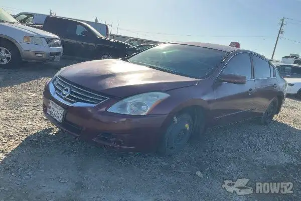 Photo of 2010 Nissan Altima