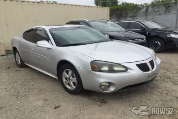 Photo of 2005 Pontiac Grand Prix