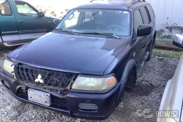 Photo of 2003 Mitsubishi Montero Sport