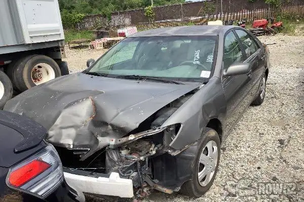 Photo of 2005 Toyota Camry