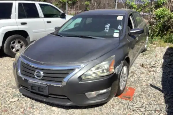 Photo of 2015 Nissan Altima