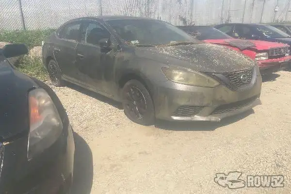 Photo of 2016 Nissan Sentra