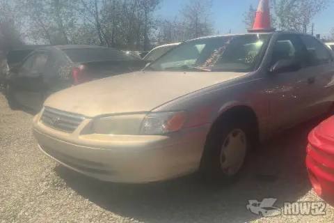 Photo of 2000 Toyota Camry