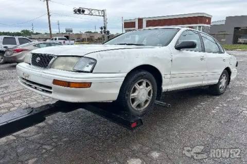 Photo of 1996 Toyota Avalon