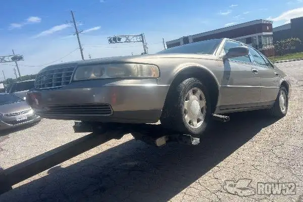 Photo of 2001 Cadillac Seville