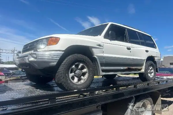 Photo of 2000 Mitsubishi Montero