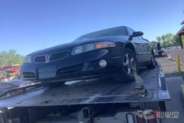 Photo of 2005 Pontiac Bonneville