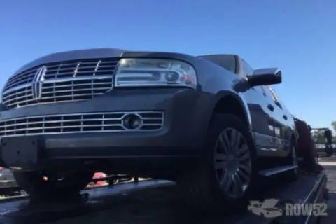 Photo of 2012 Lincoln Navigator L