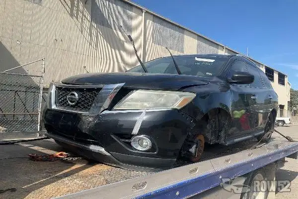 Photo of 2015 Nissan Pathfinder