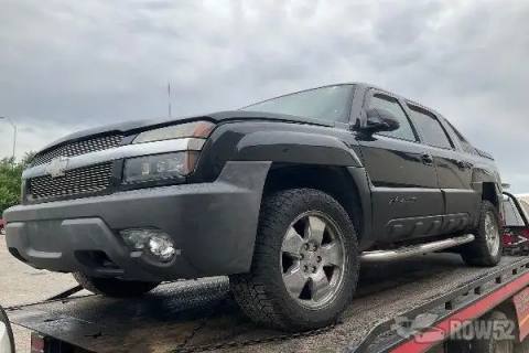 Photo of 2004 Chevrolet Avalanche