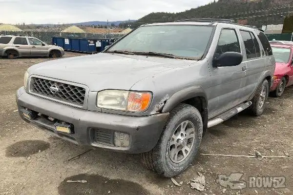 Photo of 2000 Nissan Pathfinder