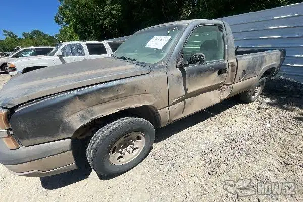 Photo of 2004 Chevrolet Silverado 2500