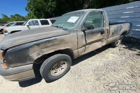 Photo of 2004 Chevrolet Silverado 2500
