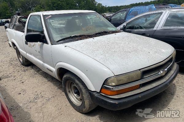 Photo of 1999 Chevrolet S10 Pickup