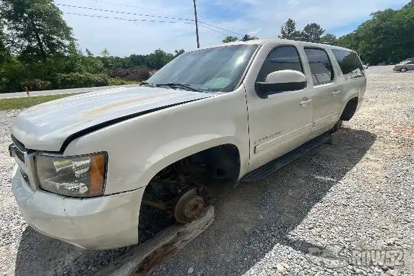 Photo of 2007 Chevrolet Suburban